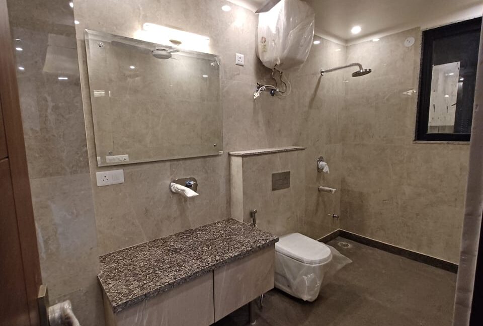 Bathroom2